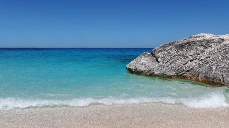 Il mare turchese della Sardegna