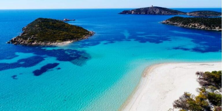 La spiaggia di Tueredda